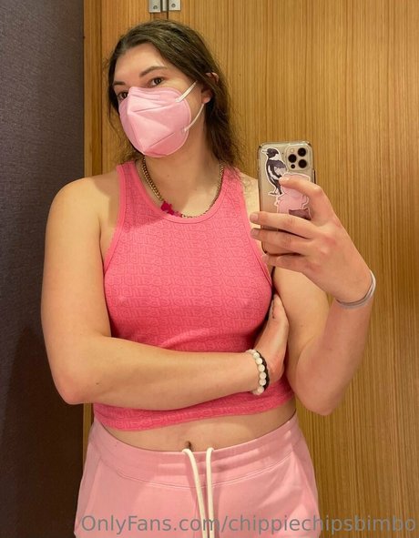 chippiechipsbimbo star exclusive pictures