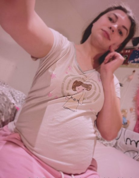 chippiechipsbimbo pornstar naked galleries