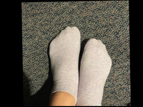 Saki s Feet pornographic model pictures