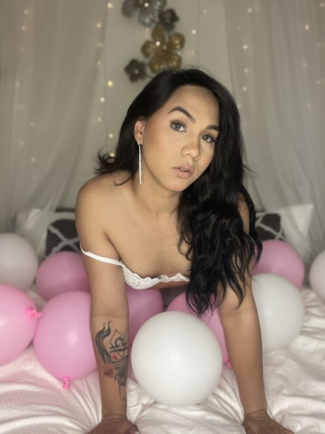 Andie B model free pics