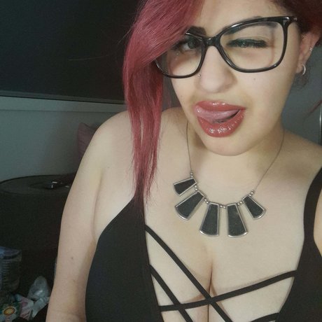 redhead thick onlyfans perfect pictures
