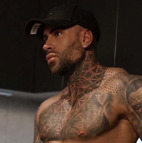 Mr NZ porn star photos