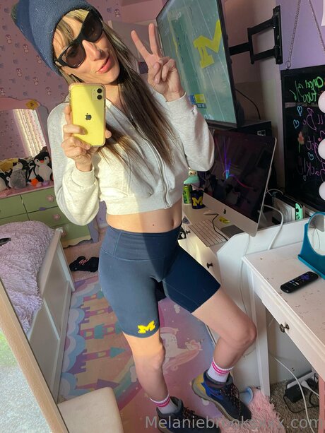 MelanieBrooks nude actress pic