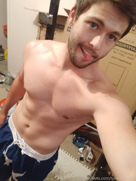 Tyler Wilson nudes star images