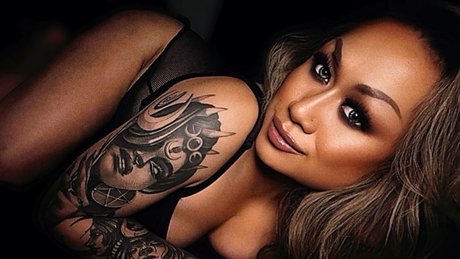 TS Isis Magiq elle Top 6 sex pornstar pictures