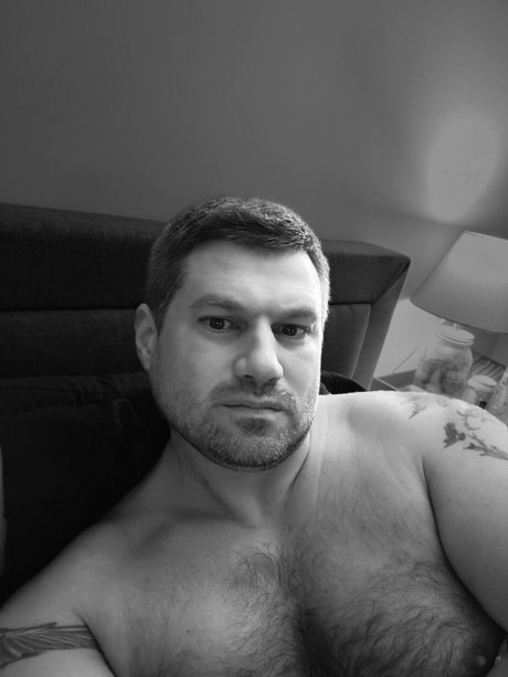 Foxyeman naked star picture