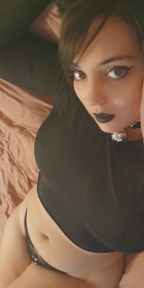 Fluff Off model nudes image