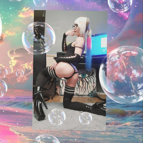 neon bunni star perfect pic