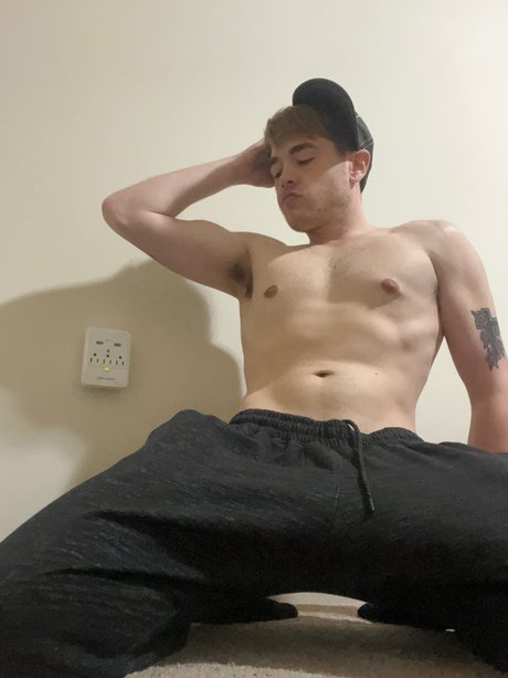 Dontshowyourwife naked star photos