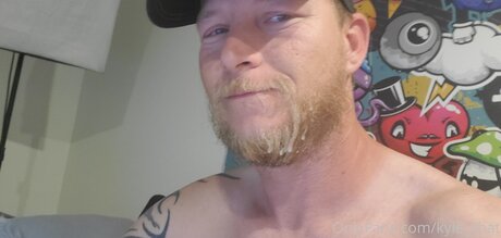 Kyle Chat model exclusive photo