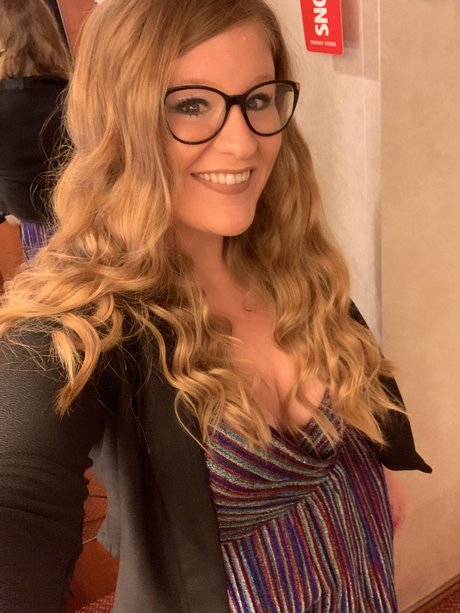Irene Demova perfect actress photos