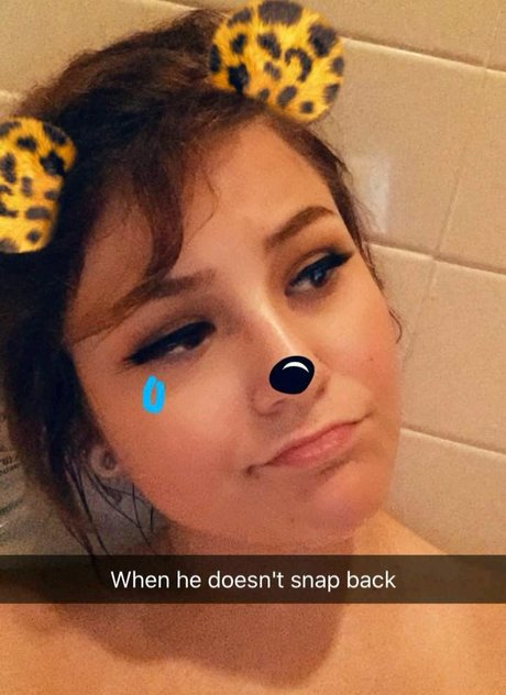 Fooya pornographic model photos
