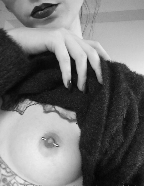 littlemissnaughtytw pornographic actress pics