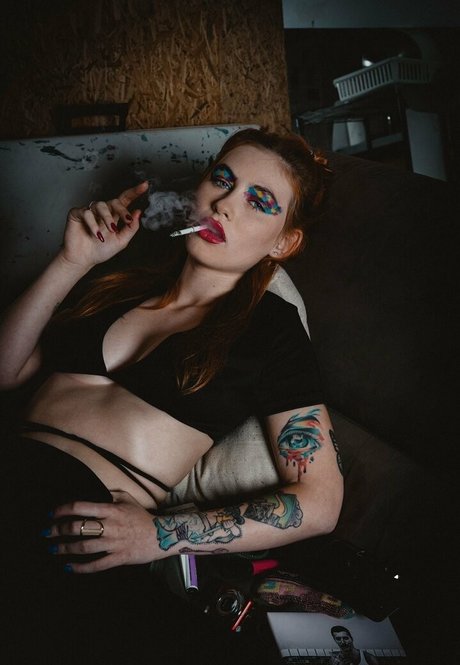 April Harel star best pictures