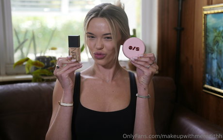 makeupwithmeredithh pornographic actress img