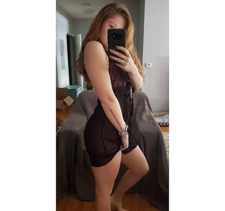 Nialeebb Nialeebby nudes star pictures