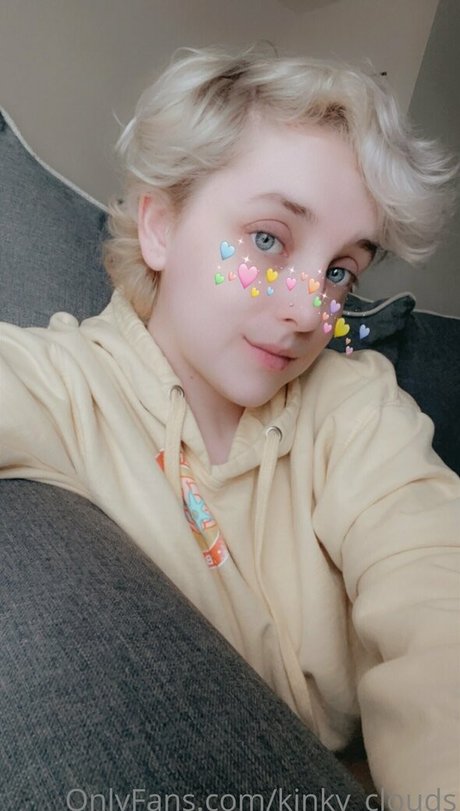 kinky clouds porn actress pic