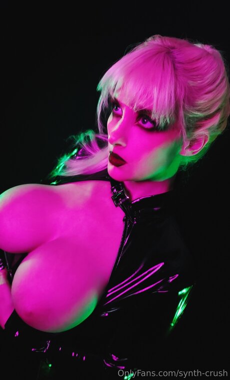 synth crush nice pornstar pics