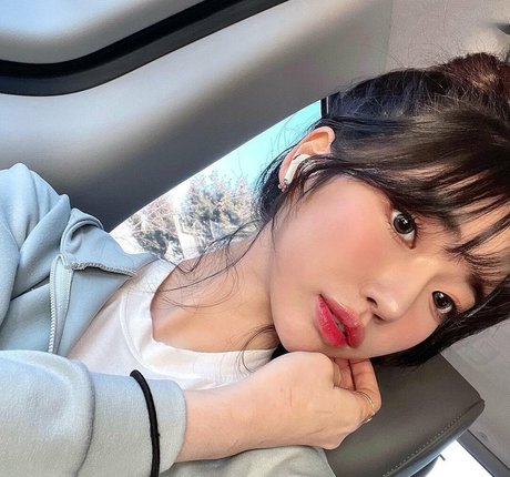Se Yeon profile image