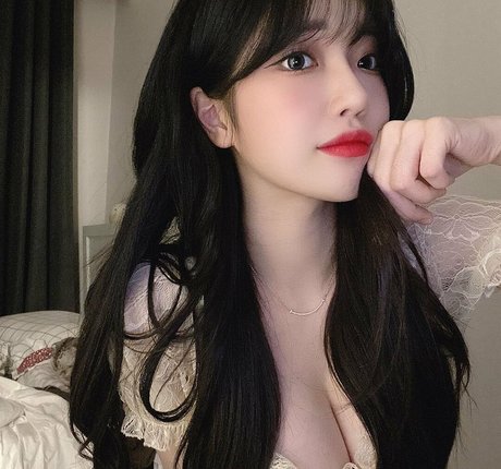 Se Yeon sexy model images