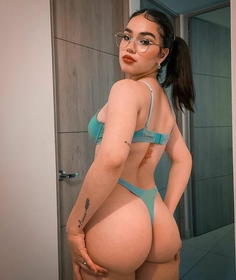 Katherine Alvarez star nice picture