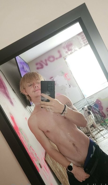 keeganislivid erotic star pic