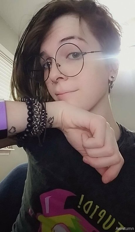 big tits nerd onlyfans art nude gallery