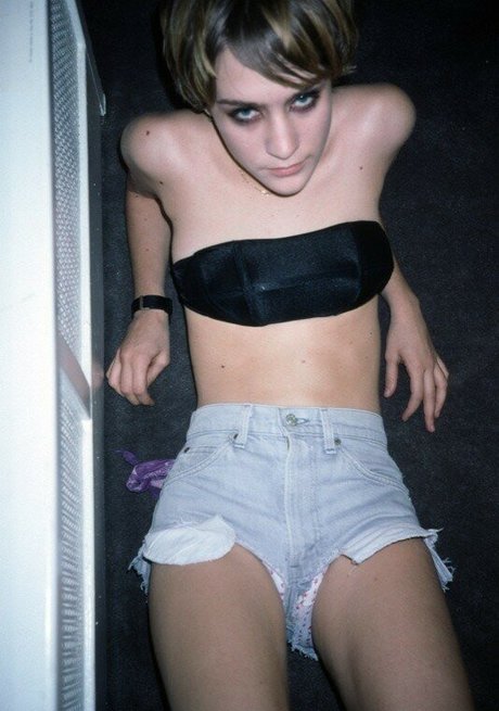 Chloe Sevigny pretty star photo