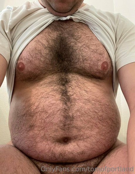 tomofportland star nude photo