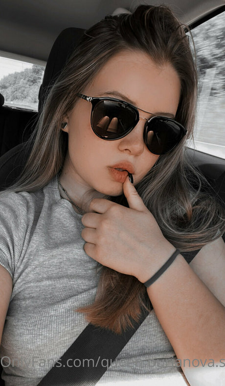 free top queen 1 top model photos
