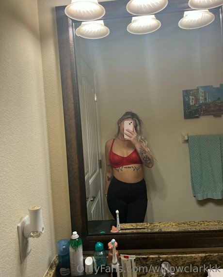 willowclarkk xxx model galleries