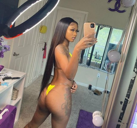 fineasssstv model nice pictures