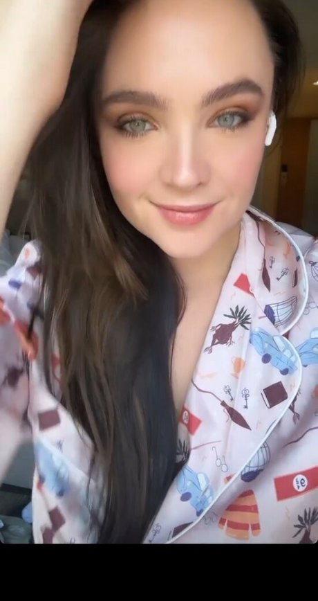 Stevie Lynn Jones model nude galleries