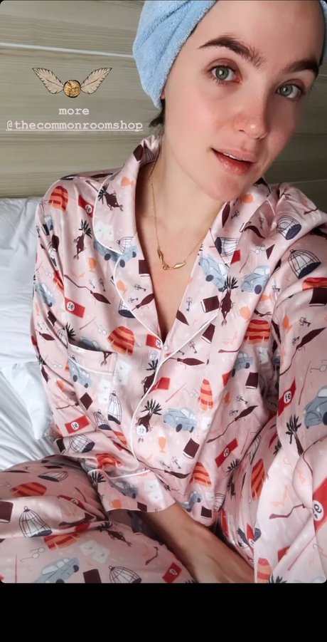 Stevie Lynn Jones star exclusive image