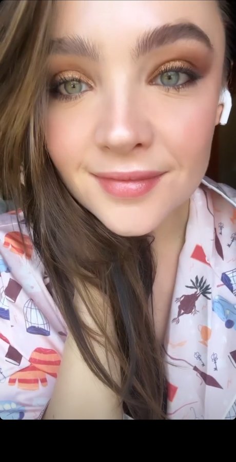 Stevie Lynn Jones nude model photos