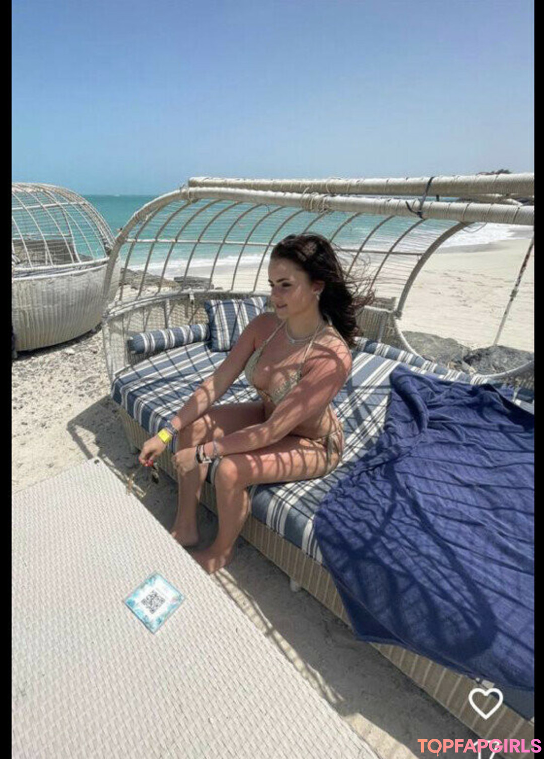 shemale fucks girl onlyfans hot image