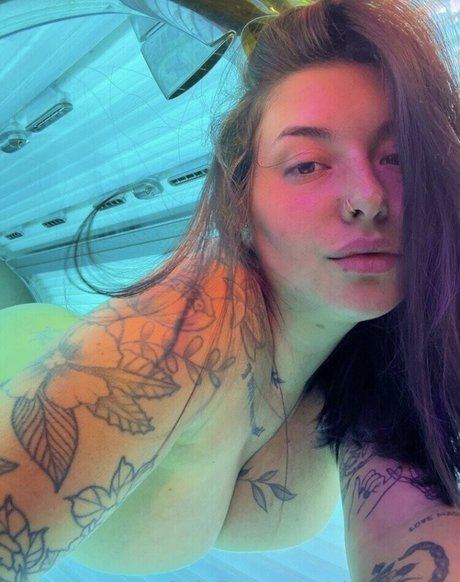 rhodesbby naked pornstar photos