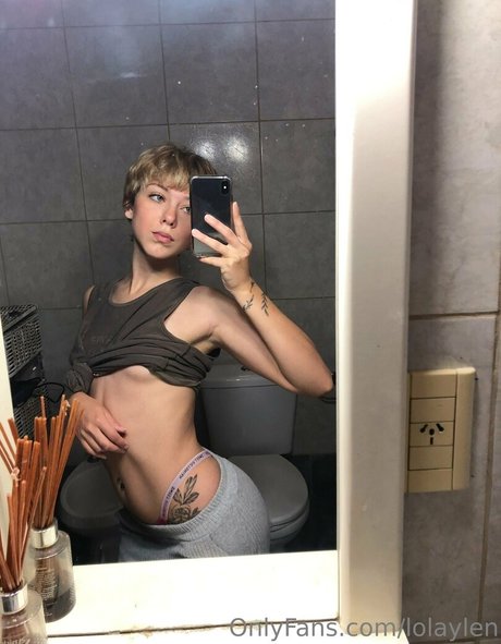 lolaylen pornographic actress gallery