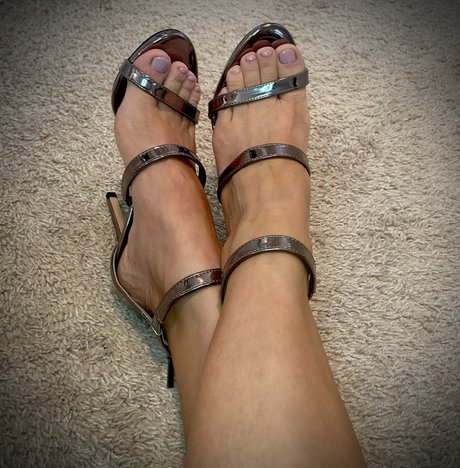 Simply Pretty Feet perfect pornstar photos