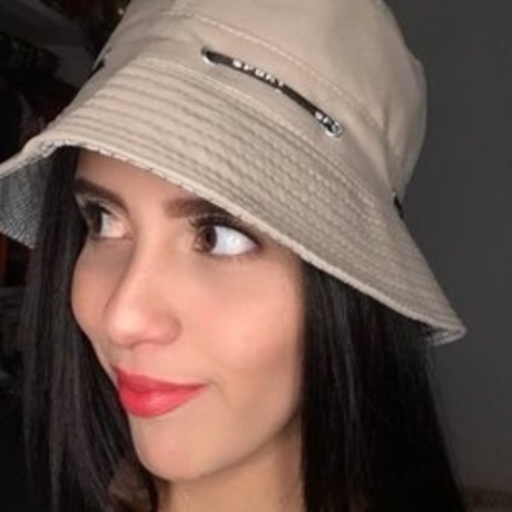 Grace honey pretty actress img