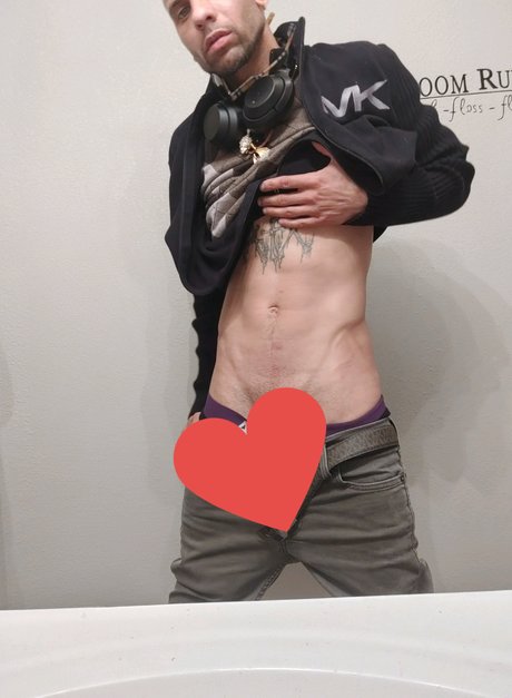 Phresh D star nudes image