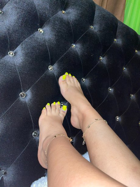 Stefany Diaz nude star images