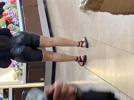 thigh onlyfans sexy nude photo