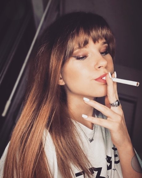 Ms smokee nudes star pics