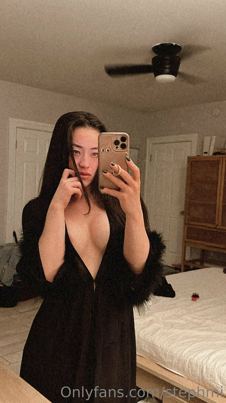 Stephmi art actress archive