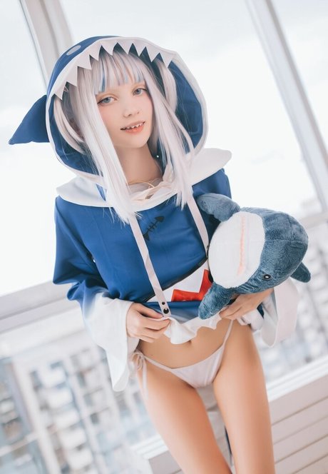 catiescos nudes model photo