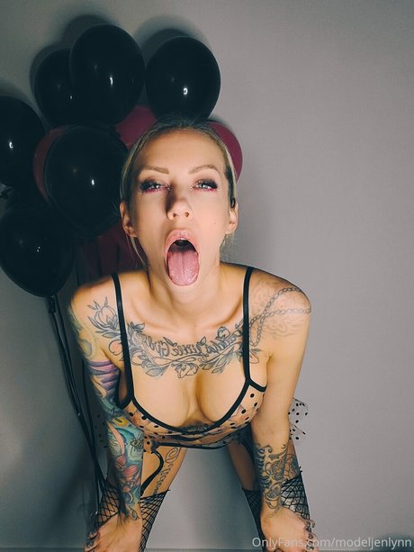 Jennifer Lynn VIP nice model pic