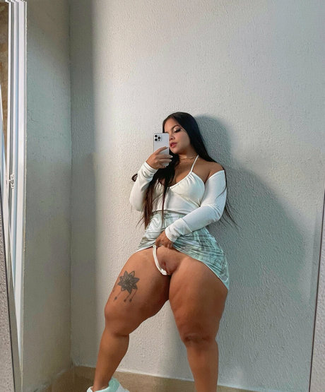 Graciebon hot pornstar image