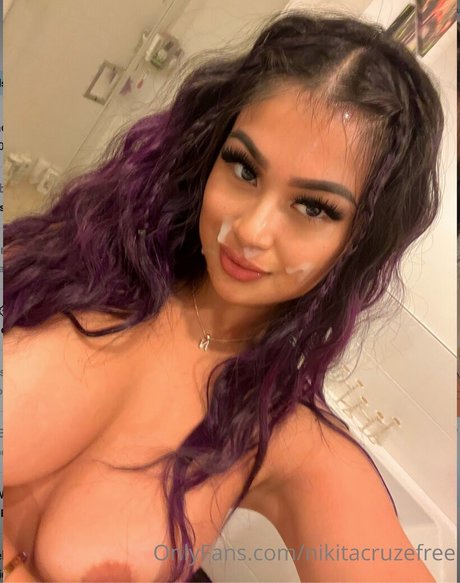 Nikita Kim nude actress img