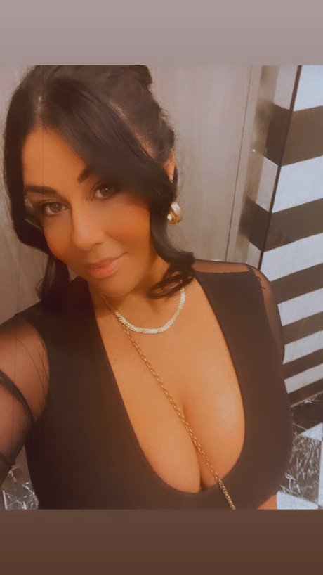Danielle Dallaire pornstar picture